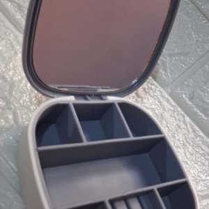Jewelry storage box with mirror